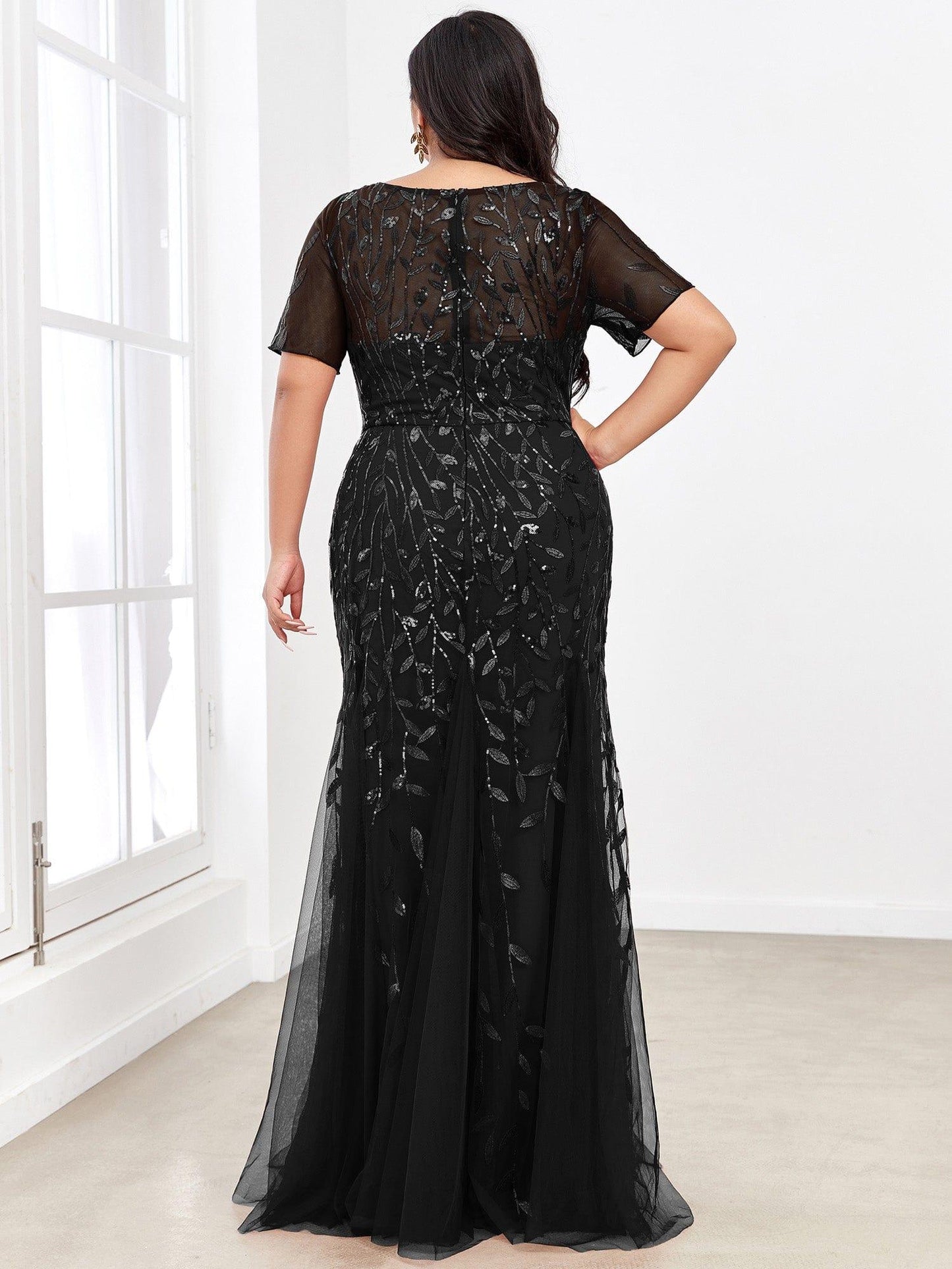 Floral Sequin Print Plus Size Mermaid Tulle Evening Dress #color_Black