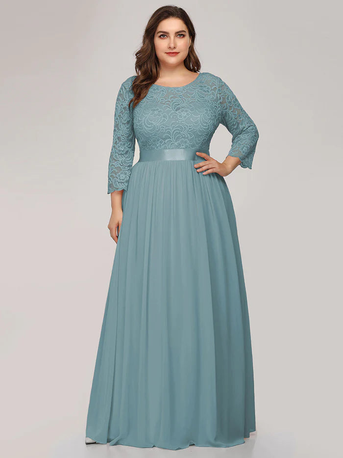 Simple Plus Size Lace Evening Dress with Half Sleeves