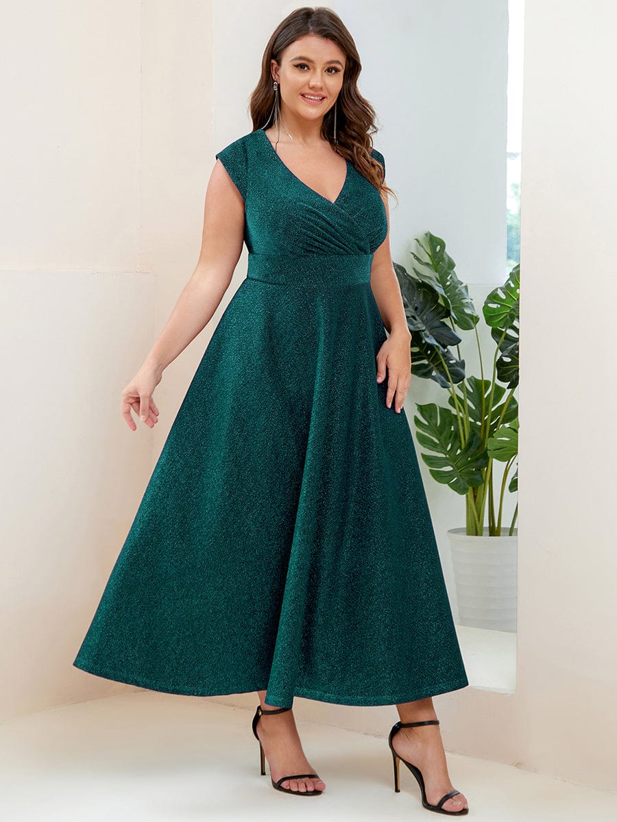 Plus Size Pleated A-Line Cap Sleeve V-Neck  Evening Dress #color_Dark Green