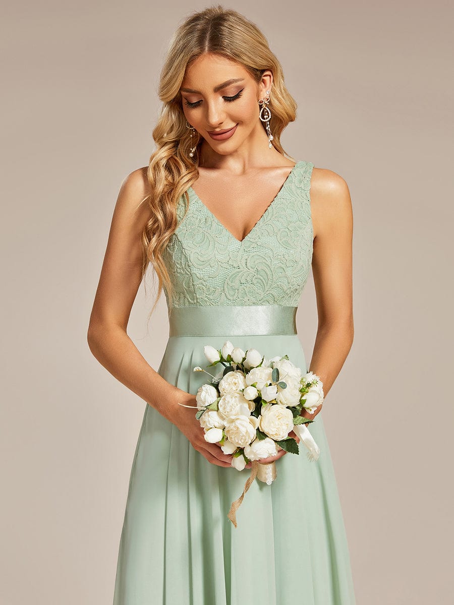 Stunning V Neck Lace & Chiffon Prom Dress for Women #color_Mint Green