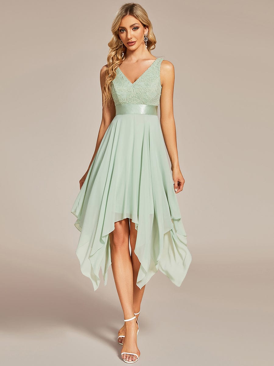 Stunning V Neck Lace & Chiffon Prom Dress for Women #color_Mint Green