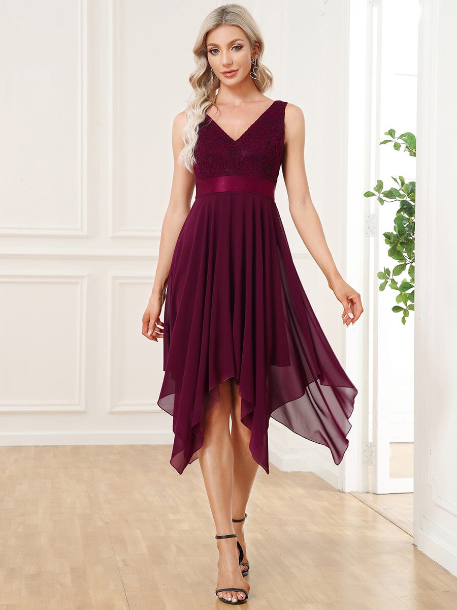 Stunning V Neck Lace & Chiffon Prom Dress for Women #color_Mulberry