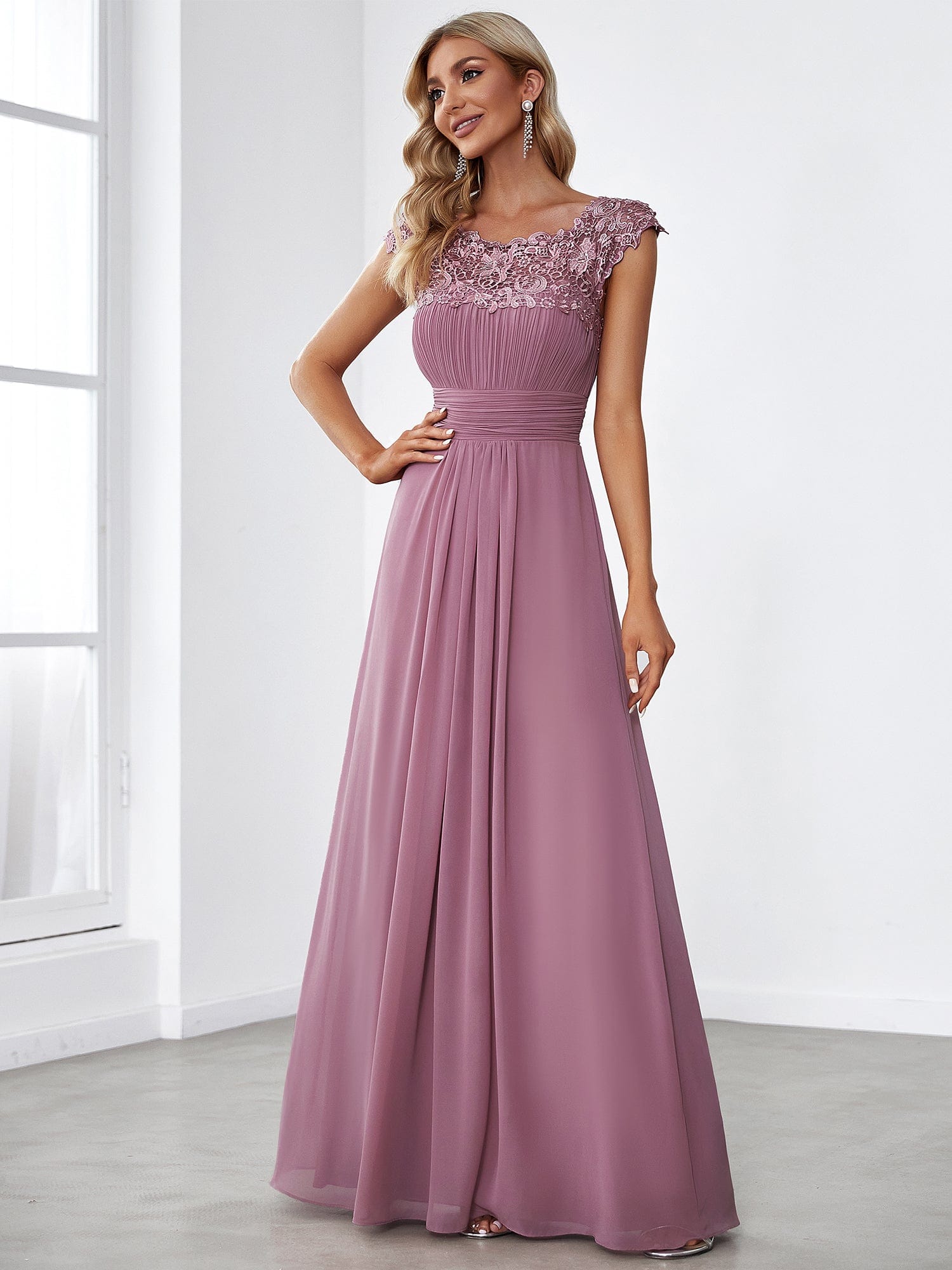 Maxi Lace Cap Sleeve Long Formal Evening Dress #color_Purple Orchid 