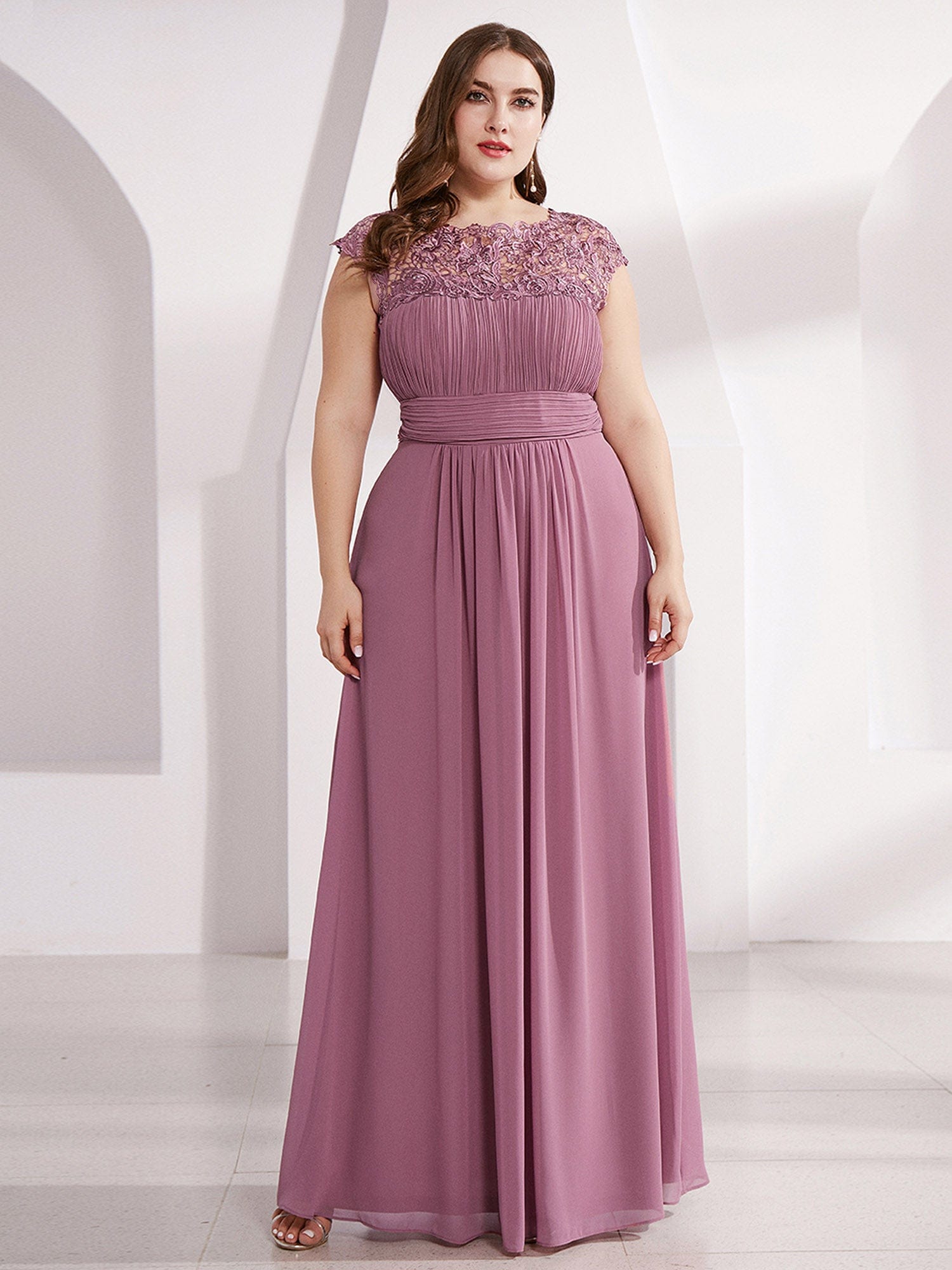 Maxi Lace Cap Sleeve Long Formal Evening Dress #color_Purple Orchid 