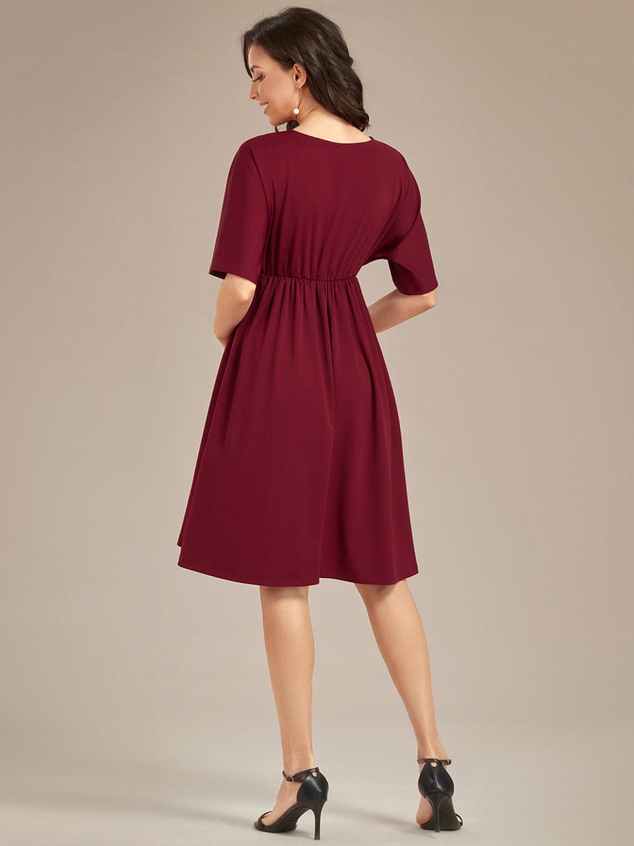 Loose V-Neck Half Sleeve Knee Length Maternity Dress #color_Burgundy