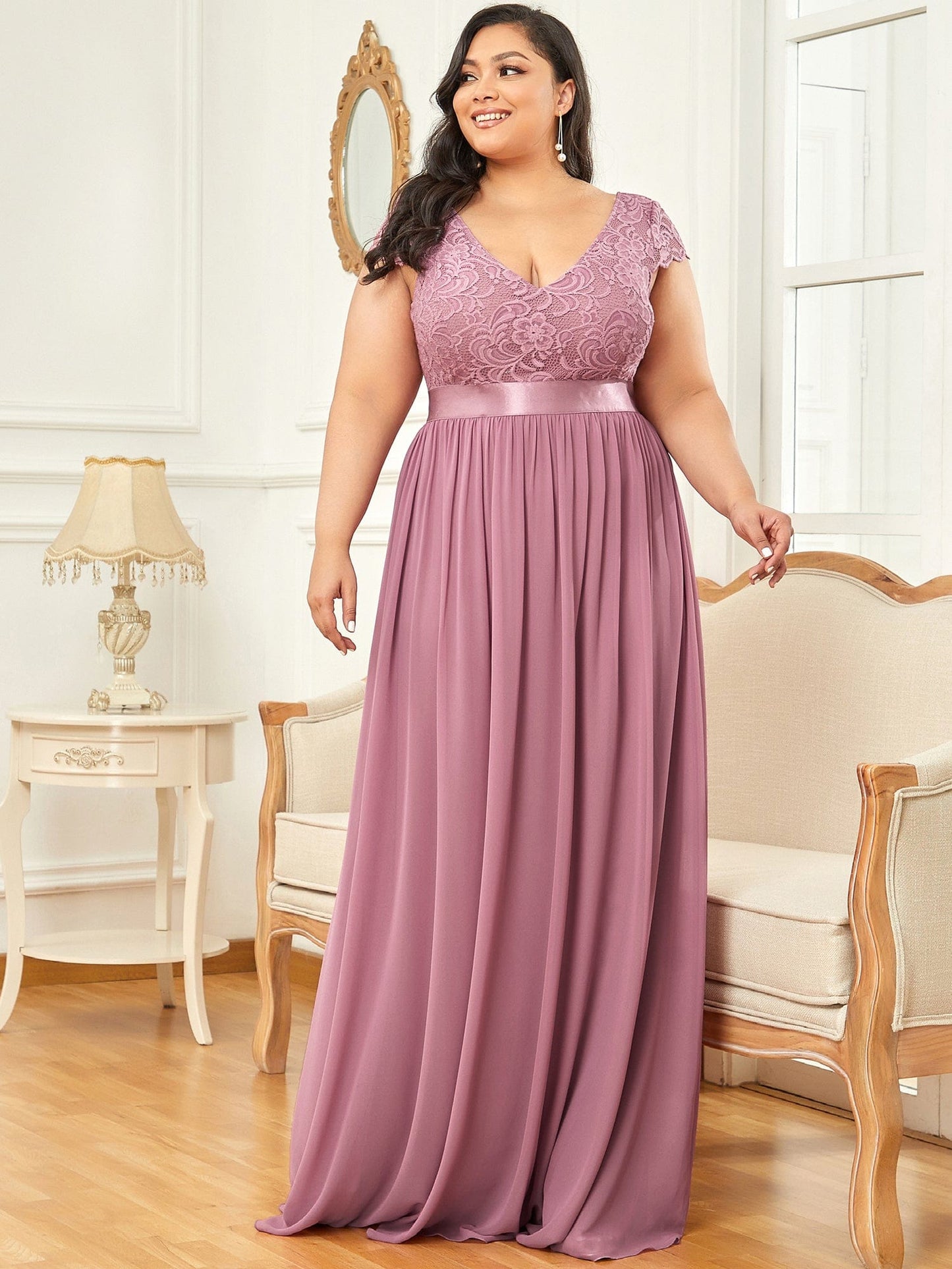 Elegant Lace V-Neck Short Sleeves Chiffon Mother of the Bride Dress #color_Purple Orchid