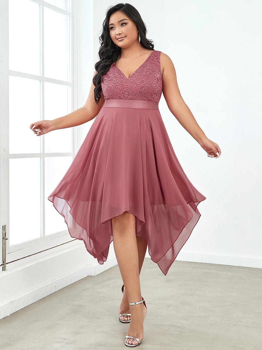 Plus Size Stunning V Neck Lace & Chiffon Prom Dress for Women #color_Cameo Brown